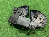 Horns гудок SUBARU OUTBACK OEM 86012AG030 86012AG020 BPE 2004 EZ30 AT