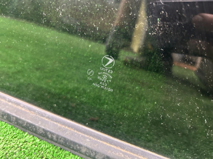 左后侧窗玻璃 SUBARU OUTBACK OEM 65210AG010 BPE 2004