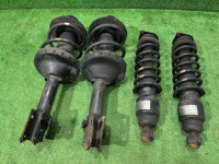 โช้คอัพ 20310AG040 20310AG050 20365AG020 SUBARU OUTBACK