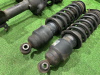 Amortiguadores SUBARU OUTBACK OEM 20310AG040 20310AG050 20365AG020 BPE 2004 EZ30 AT