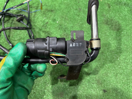 Антенна В бампер SUBARU OUTBACK OEM H4417AE040 BPE 2004