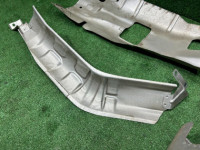แผ่นกันความร้อนท่อไอเสีย SUBARU OUTBACK OEM 42054AG000 59024AG061 59024AG071 BPE 2004 EZ30 AT