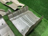 แผ่นกันความร้อนท่อไอเสีย SUBARU OUTBACK OEM 42054AG000 59024AG061 59024AG071 BPE 2004 EZ30 AT