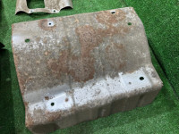 แผ่นกันความร้อนท่อไอเสีย SUBARU OUTBACK OEM 42054AG000 59024AG061 59024AG071 BPE 2004 EZ30 AT