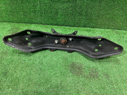 Travesaño de la caja de cambios SUBARU EXIGA OEM 41022AG100 41011AG020 YA5 2007 EJ205 AT