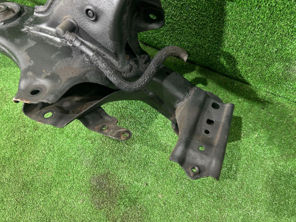 Travessa traseira SUBARU EXIGA OEM 20152YC001 YA5 SH5 2007 EJ205 AT