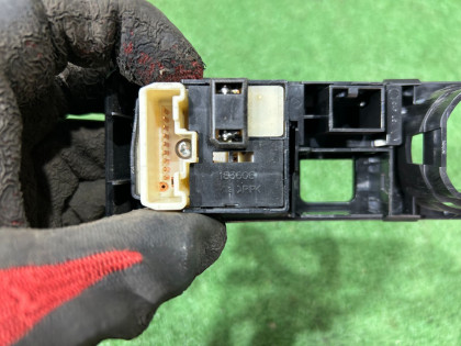 Mirror control module SUBARU EXIGA OEM 83061SA000 YA5 2007 EJ205 AT