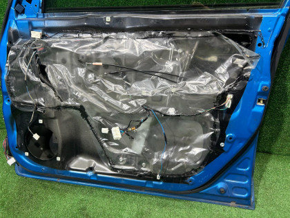 Right front door SUBARU EXIGA OEM 60009YC0009P YA5 2007 BLUE D2B