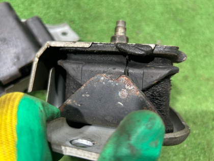 Engine mounts SUBARU EXIGA OEM 41022AG180 41022AG190 YA5 2007 EJ205 AT