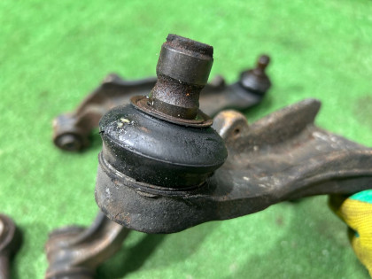 Rear control arms SUBARU EXIGA OEM 20252FG000 20252FG010 20250FG021 20250FG000 20250FG010 YA5 2007 EJ205 AT