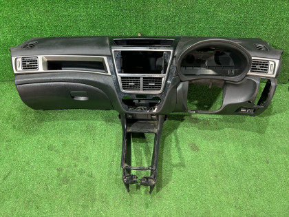 Tablier SUBARU EXIGA OEM 66046YC000JM YA5 2007 BLUE D2B