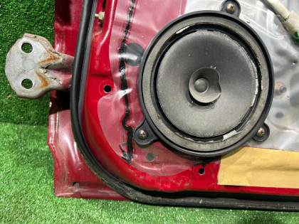 Porta traseira direita SUBARU LEGACY OEM 61400AC300 BG5 1997 RED