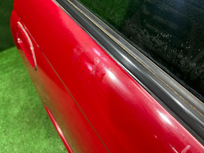 Porta traseira direita SUBARU LEGACY OEM 61400AC300 BG5 1997 RED