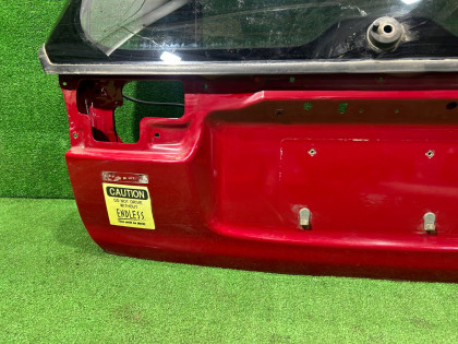 Дверь пятая SUBARU LEGACY OEM 61700AC000 BG5 1997 RED
