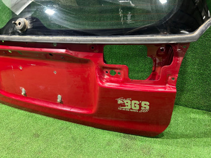 Дверь пятая SUBARU LEGACY OEM 61700AC000 BG5 1997 RED