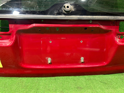 Дверь пятая SUBARU LEGACY OEM 61700AC000 BG5 1997 RED