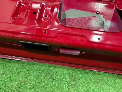 Дверь пятая SUBARU LEGACY OEM 61700AC000 BG5 1997 RED