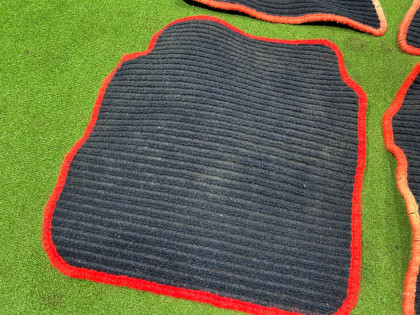 Tapetes SUBARU LEGACY OEM 95010AC080MJ BG5 1997 RED