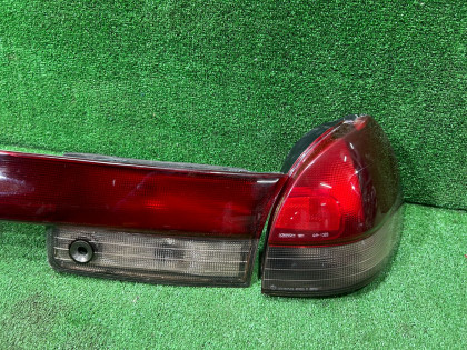 Conjunto de farolins traseiros SUBARU LEGACY OEM 84251AC090, 84201AC120, 84201AC130 BG5 1997