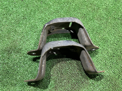 ขายึดเหล็กกันโคลงหลัง 20520AA001, 20520AA011 SUBARU LEGACY