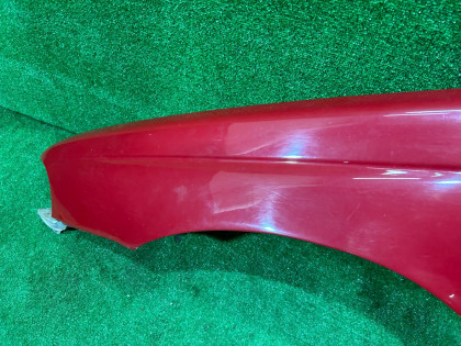 Guarda-lamas dianteiro esquerdo SUBARU LEGACY OEM 57110AC110 BG5 1997 RED