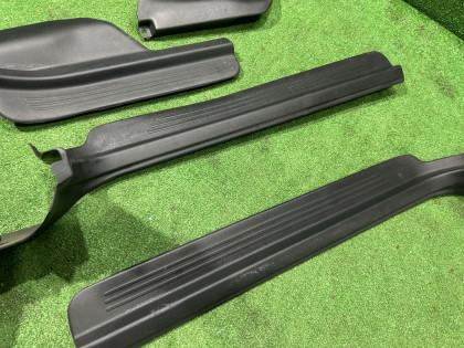 スカッフプレート SUBARU LEGACY OEM 94060AC000ML, 94060AC050ML, 94061AC000ML ,94061AC010ML BG5 1997 RED