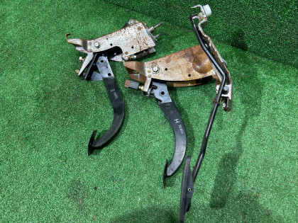 Pedals под свап SUBARU LEGACY OEM 36013AA011 36011AA001 36015FC020 BG5 1997 RED