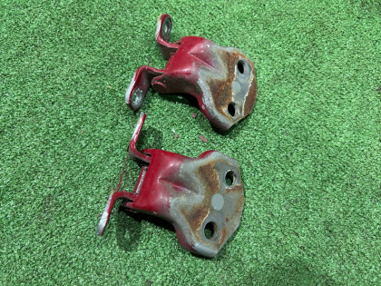 บานพับประตูหน้าขวา SUBARU LEGACY OEM 61220AC000 61220AC010 BG5 1997 RED