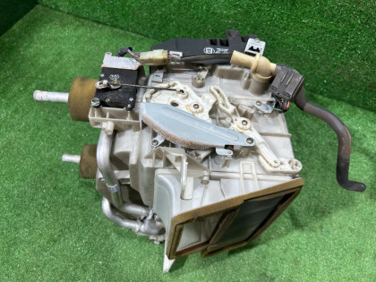 ヒーターユニット SUBARU LEGACY OEM 72110AC250, 72130AC150 BG5 1997 EJ20R MT5