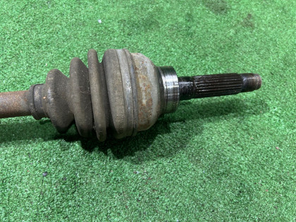 Palier trasero SUBARU LEGACY OEM 28021FA161 BG5 1997 EJ20R MT5