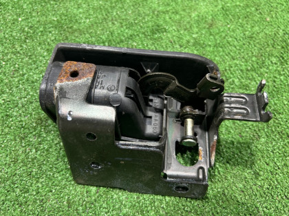 Ручка бензобака SUBARU LEGACY OEM 57340AA020 BG5 1997 RED