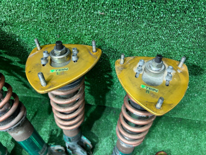 Struts TEIN SUBARU LEGACY OEM 20310AC300 20310AC310 20364AC300 20382AC320 BG5 GC8 1997 EJ20R MT5