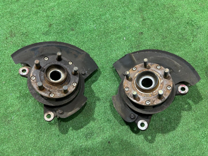 ดุมล้อหน้า 28052AA010 28016AA011 28012AA023 SUBARU LEGACY