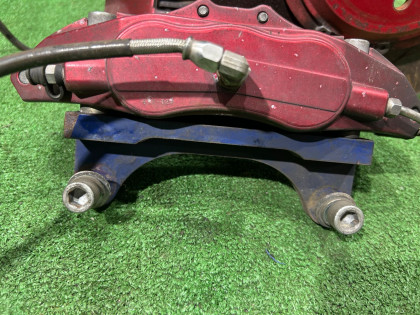 Maxilas de travão dianteiras 6POT Endless 326mm SUBARU LEGACY OEM 26291AC040 26291AC050 26310AC040 BG5 1997