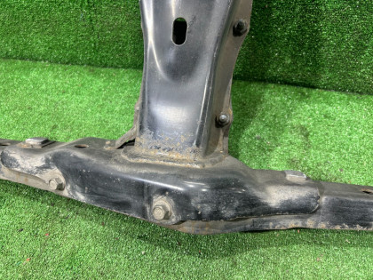 Soporte del diferencial SUBARU FORESTER OEM 41310SA001 SG5 2007 EJ205 AT
