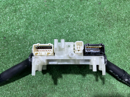 Comutador da coluna de direção SUBARU FORESTER OEM 83111SA090 SG5 2007 EJ205 AT