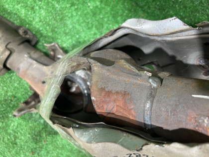 Coletor de escape Даун-пайп SUBARU FORESTER OEM 44612AA060 SG5 2007 EJ205 AT