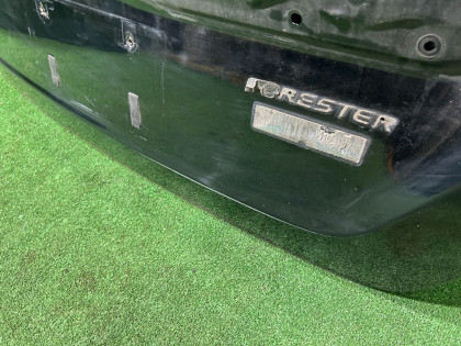 Portón trasero SUBARU FORESTER OEM 60809SA0509P SG5 2007 BLACK 32J