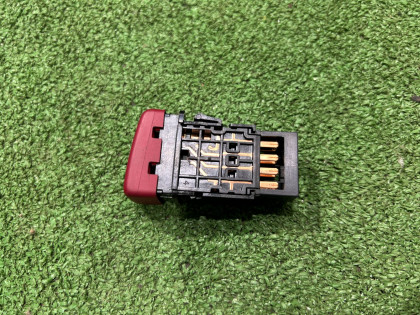 สวิตช์ไฟฉุกเฉิน Красная SUBARU FORESTER OEM 83037SA000 SG5 2007 EJ205 AT