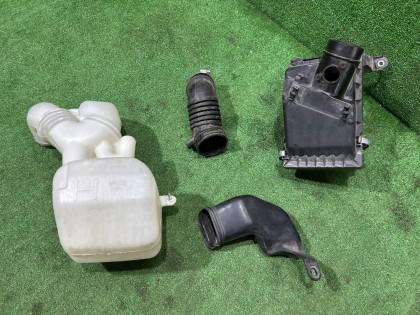 กล่องกรองอากาศ свап SUBARU FORESTER OEM 46051AE000 46052AE000 46040FE010 46023FC041 SG5 2007 EJ205 AT