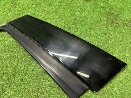 Moldura del cristal izquierdo SUBARU FORESTER OEM 65240SA170VW SG5 2007 BLACK 32J