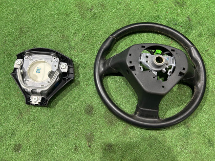 Volante MOMO SUBARU FORESTER OEM 34311SA150JC SG5 2007 BLACK 32J