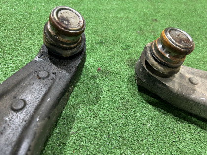 前摆臂 аллюминий SUBARU FORESTER OEM 20202SA120 20202SA051 SG5 2007 EJ205 AT