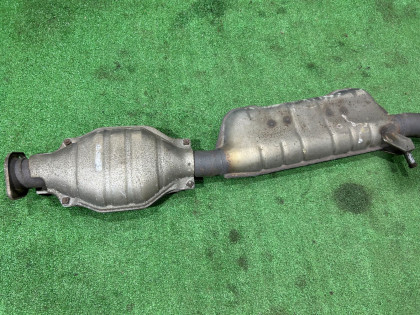 中間マフラー SUBARU FORESTER OEM 44200SA080 SG5 2007 EJ205 AT