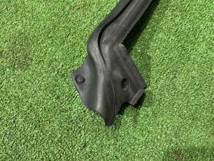 Left door seal SUBARU FORESTER OEM 63521SA010 SG5 2007 BLACK 32J