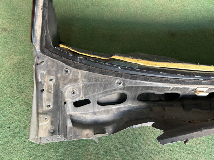 กรอบกระจกบังลมหน้า SUBARU FORESTER OEM 51419SA0029P SG5 2006