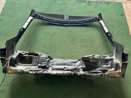 กรอบกระจกบังลมหน้า SUBARU FORESTER OEM 51419SA0029P SG5 2006