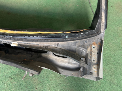 กรอบกระจกบังลมหน้า SUBARU FORESTER OEM 51419SA0029P SG5 2006