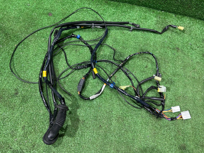 尾门线束 SUBARU FORESTER OEM 81812SA300 SG5 2006 EJ205 AT