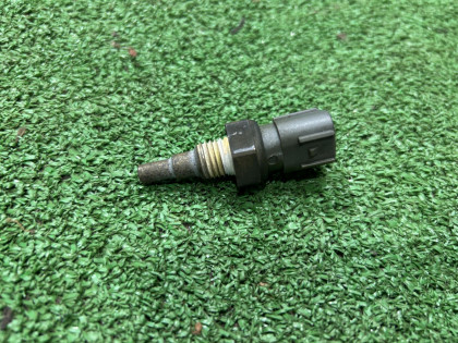 Датчик температуры ОЖ SUBARU LEGACY LANCASTER OEM 22630AA100 BH9 2000 EJ254